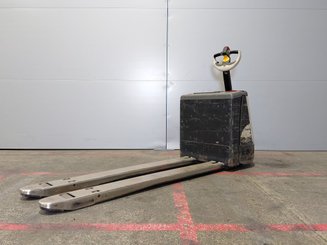 Pedestrian pallet truck Crown WP3020-2.0 - 1