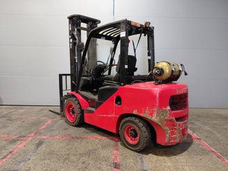 Four wheel front forklift Hangcha XF35G