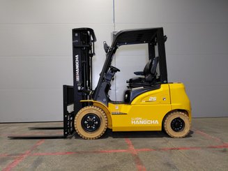 Four wheel front forklift Hangcha XE25Hi ( CPD25-XEY2H2-SI )