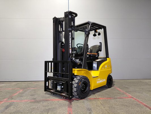 Four wheel front forklift Hangcha XE15i (CPD15-XEY2HA-SI) - 1