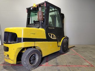 Four wheel front forklift Yale GDP50 - 3