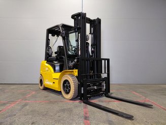 Four wheel front forklift Hangcha XE25Hi ( CPD25-XEY2H2-SI )