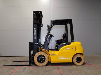 Four wheel front forklift Hangcha XE25i ( CPD25-XEY2HA-SI )