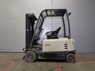 Four wheel front forklift Crown SCF6040-16 - 4