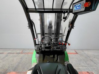 Four wheel front forklift Hangcha XC25i - 6