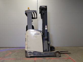 Reach truck Crown ESR 5260