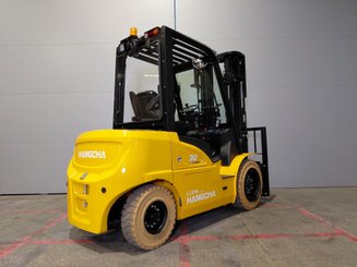 Four wheel front forklift Hangcha XE30i ( CPD30-XEY2HA-SI )