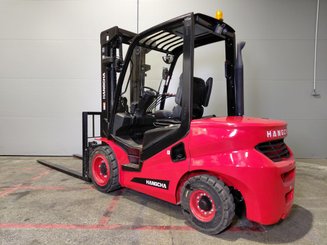 Four wheel front forklift Hangcha XF35D-2