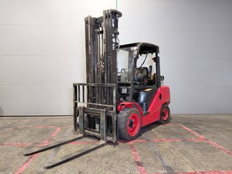 Four wheel front forklift Hangcha XF35G