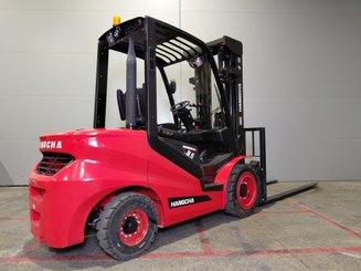Four wheel front forklift Hangcha XF35D-2