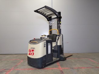 Order picker Crown MPC3040-12 - 2