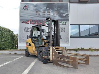 Four wheel front forklift Caterpillar GP45NTD - 1