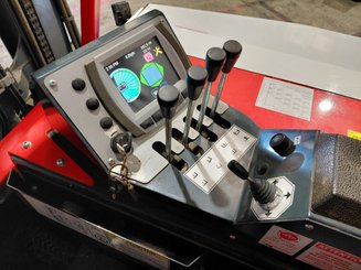 Four-way forklift AMLIFT 45-12/51