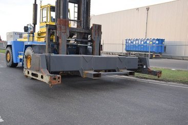 Four wheel front forklift Svetruck 45120-57 - 5