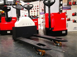 Pedestrian pallet truck Hangcha CBD15-EMD 685 - 8