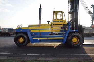 Four wheel front forklift Svetruck 45120-57 - 3