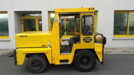 Tow tractor ATA 5500 LPG