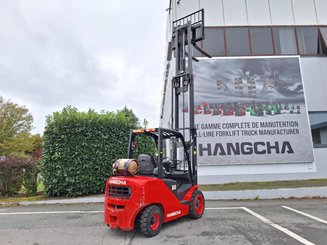 Four wheel front forklift Hangcha XF30G - 11