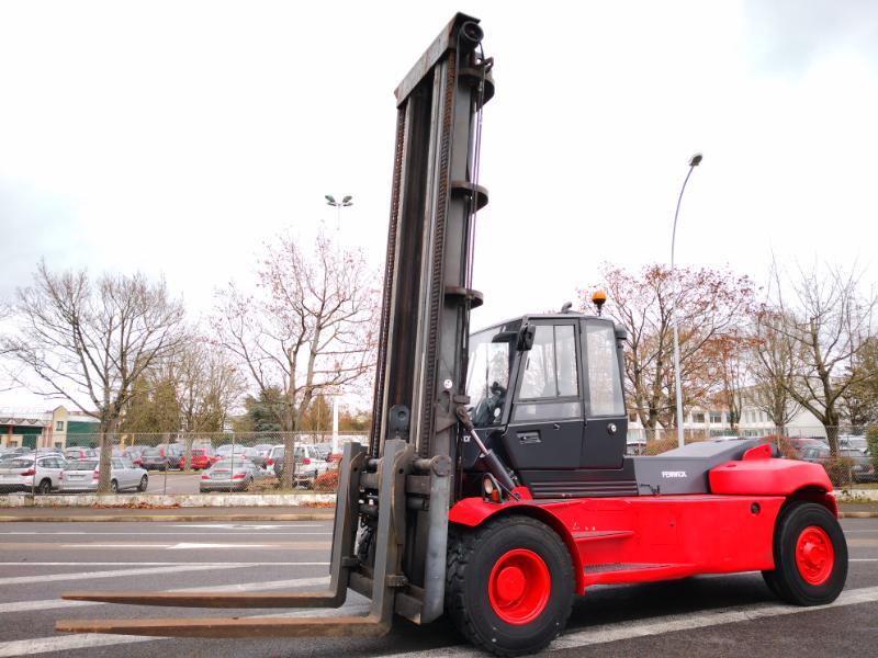 Four wheel counterbalanced forklift Linde H160D-1200 - 1