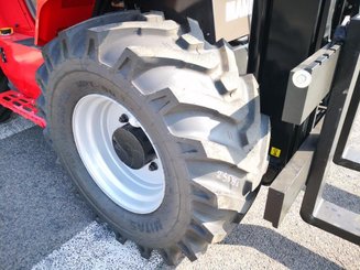 All-terrain forklift Manitou M50-4