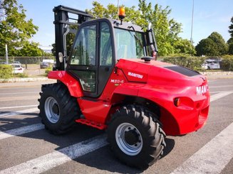 All-terrain forklift Manitou M50-4
