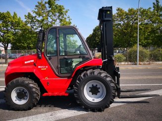 All-terrain forklift Manitou M50-4