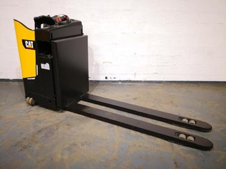 Low-level order picker Caterpillar NPR20N