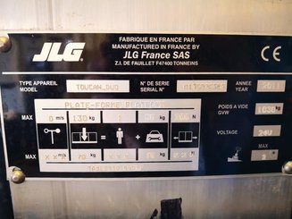 Vertical lift platform JLG TOUCAN DUO