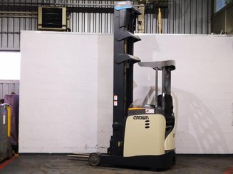 Reach truck Crown ESR5000-1.4 - 1