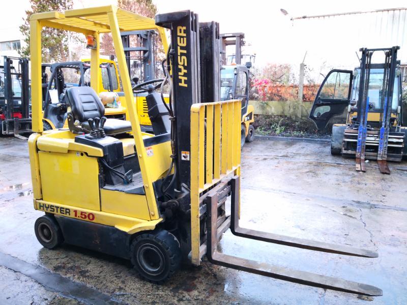 Four wheel counterbalanced forklift Hyster E1.50XM - 1