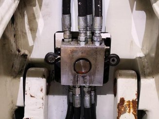 Roll clamps Cascade 77-RCP-C601 R4 - 11