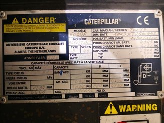 Four wheel front forklift Caterpillar EC25N