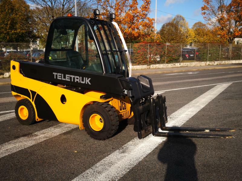 Jcb 2008. Jcb 2008