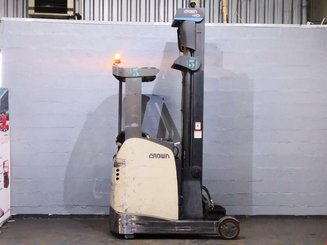 Reach truck Crown ESR5000-1.4