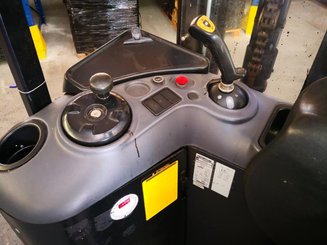 Stand-on pallet stacker Caterpillar NSR16N - 2