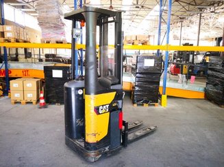 Stand-on pallet stacker Caterpillar NSR16N - 1
