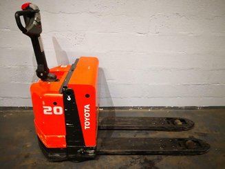 Pedestrian pallet truck Toyota 7PM20 - 3
