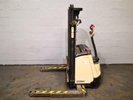 Straddle stacker Crown ST3000-1.0 - 2