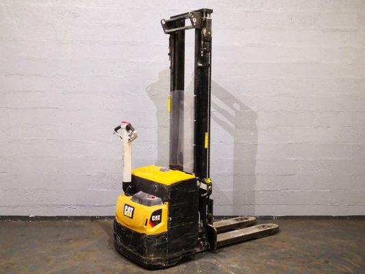 Pedestrian pallet stacker Caterpillar NSP12N2I - 1