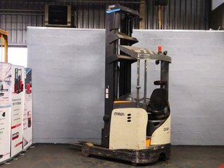 Reach truck Crown ESR5000-1.4 - 3