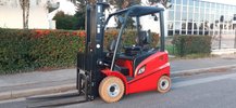 Four wheel front forklift Hangcha A4W25 - 1