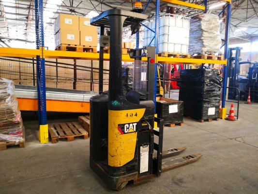 Stand-on pallet stacker Caterpillar NSR12N - 1