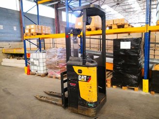 Stand-on pallet stacker Caterpillar NSR12N - 1