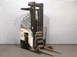 Reach truck Crown RR5725-35 - 5