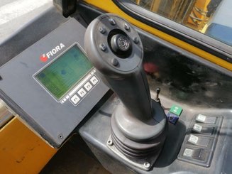 Multidirectional sideloader Fiora HD-LT80F