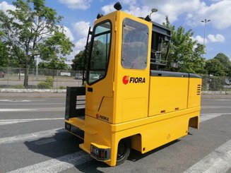 Multidirectional sideloader Fiora HD-LT80F