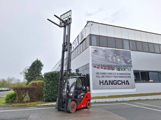Four wheel front forklift Hangcha XF25G