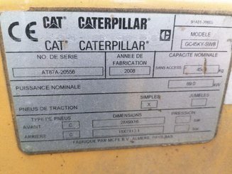 Four wheel front forklift Caterpillar GC45K - 11