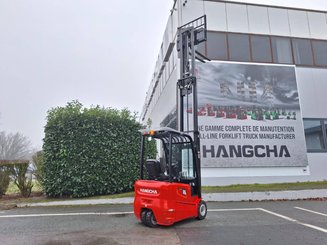 Three wheel front forklift Hangcha A3W15 - 11