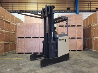 Reach truck Crown ESR5220-1.4 - 7